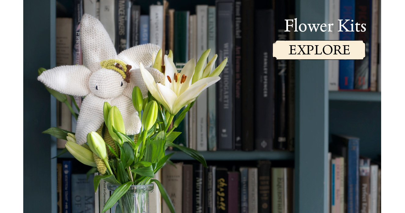 Flower crochet kits lily bookshelves TOFT